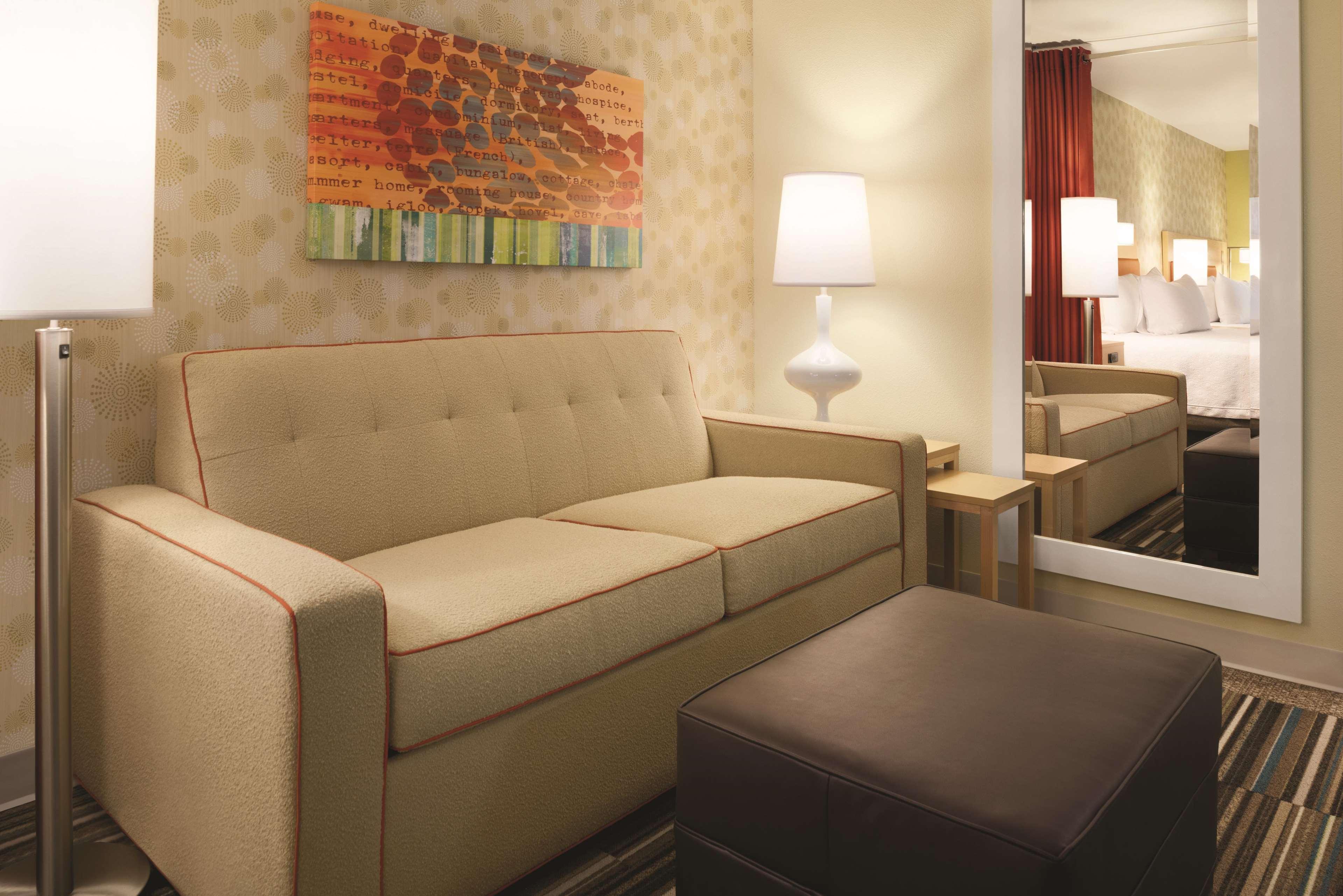 Home2 Suites By Hilton Iowa City Coralville Exterior photo