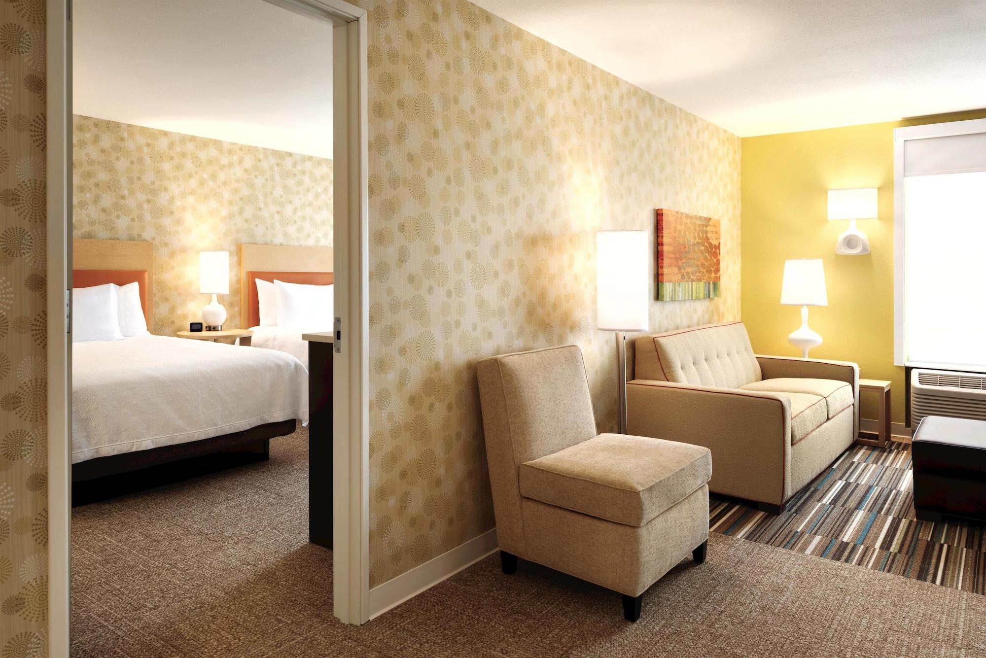 Home2 Suites By Hilton Iowa City Coralville Exterior photo